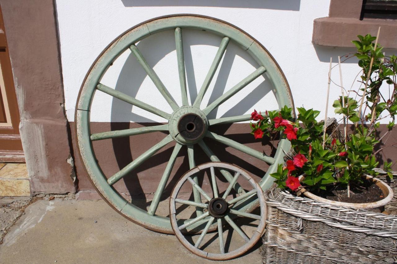 Zu Den Grauen Ziegenboecken Serba Exterior foto